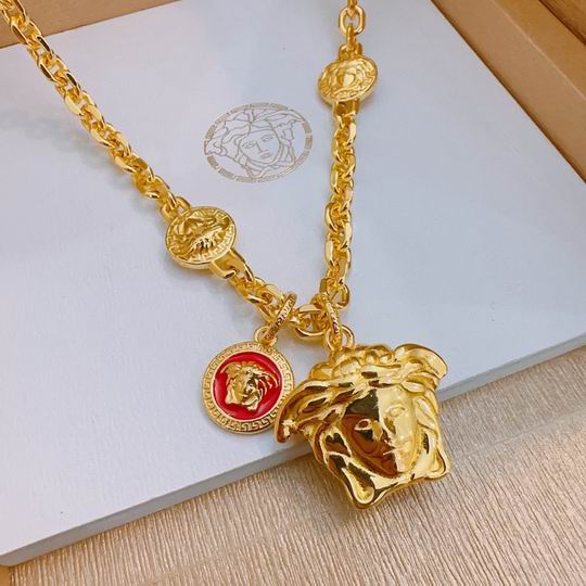 Versace necklace 11lyh135